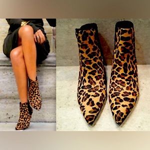 ✨NEW✨ Clark’s Ankle Booties